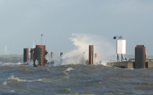 Orkan Xaver – Neue Prognosen: Schleswig-Holsteins Westküste muss mit sehr schwerer Sturmflut rechnen