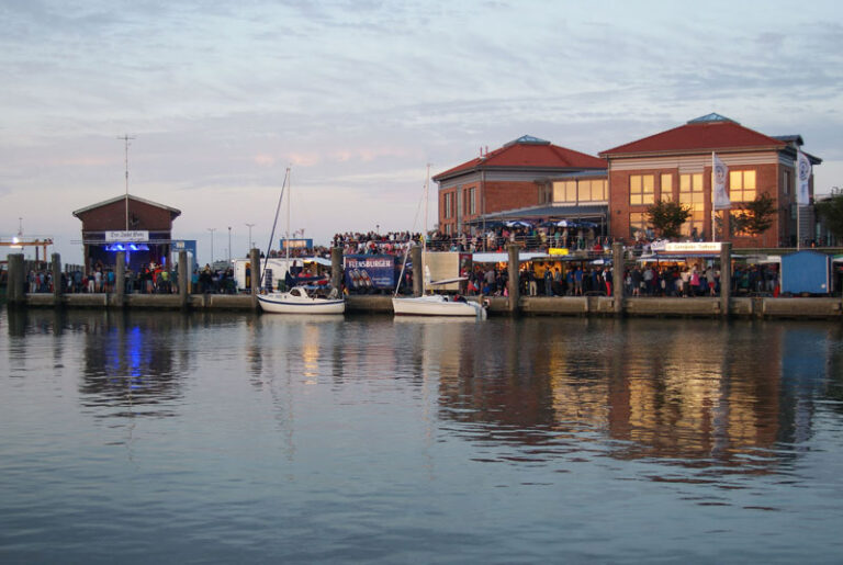 Hafenfestival auf Föhr: drei Tage Musik, Spaß und Genuss am Binnenhafen